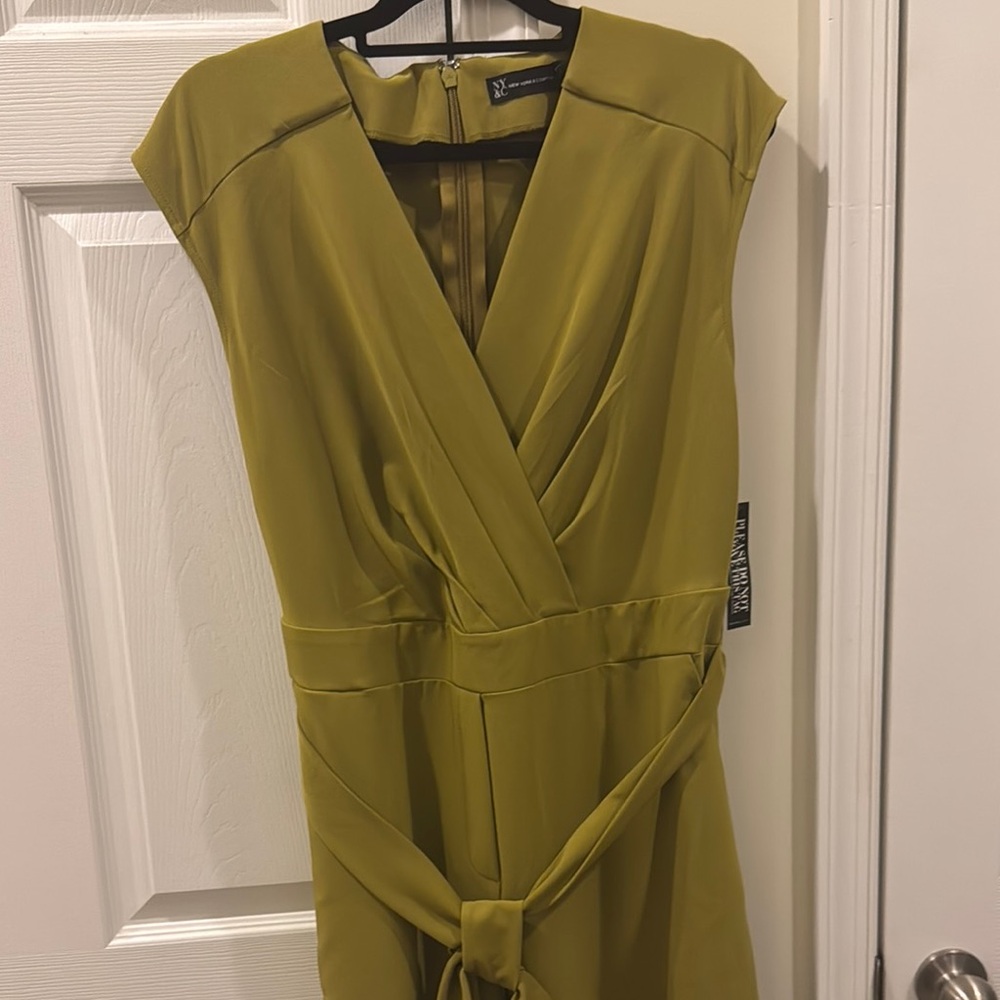 New York & Company Green Sheath Midi Dress V-Neck Cap Sleeve